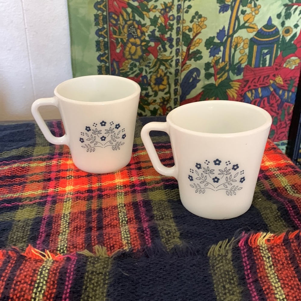 (2) Vintage Pyrex Summer Impressions Blue Flowers Mugs